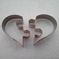 Y&amp;XL&amp;H Valentine's Love Heart to Heart Jigsaw Shape Cookie Cutter, Stainless Steel