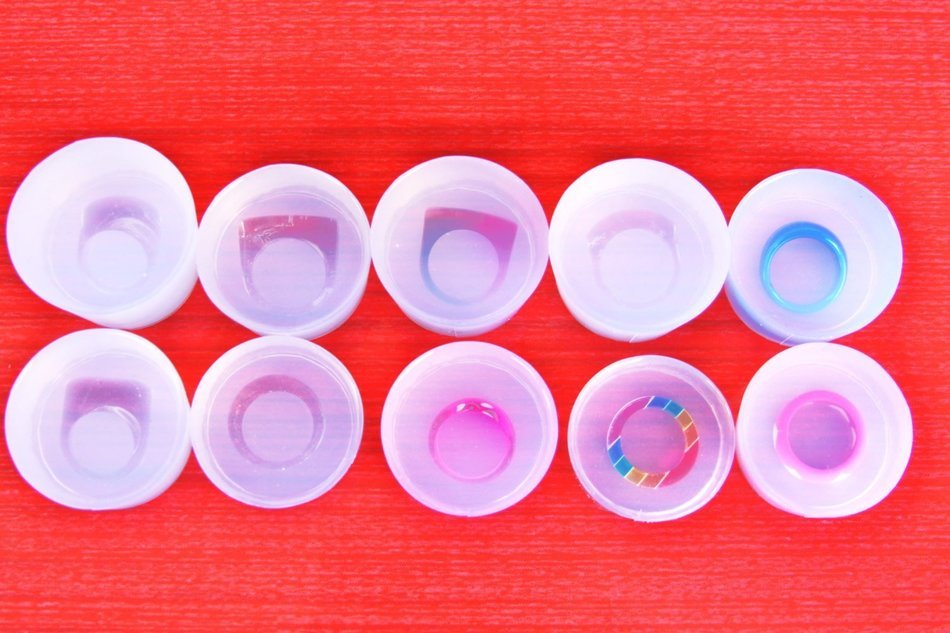 LOT Clear silicone rings Molds!! 10 molds!!!. Size 6-2pc, 7-2pc, 7.75-1pc, 8-4pc, 9-1pc. (O-01) N5
