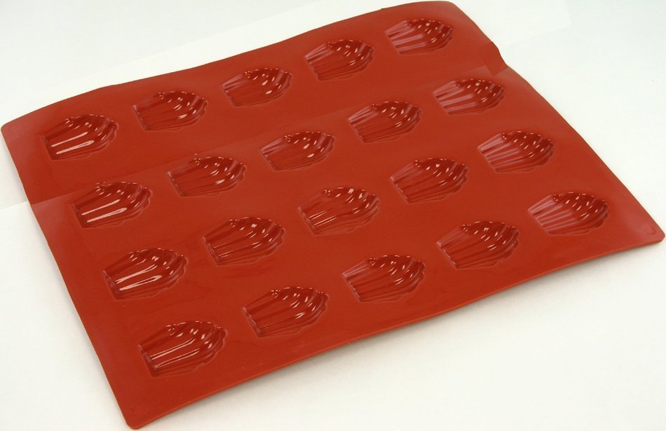 World Cuisine Non-Stick Silicone Mold, Madeleine, Mini