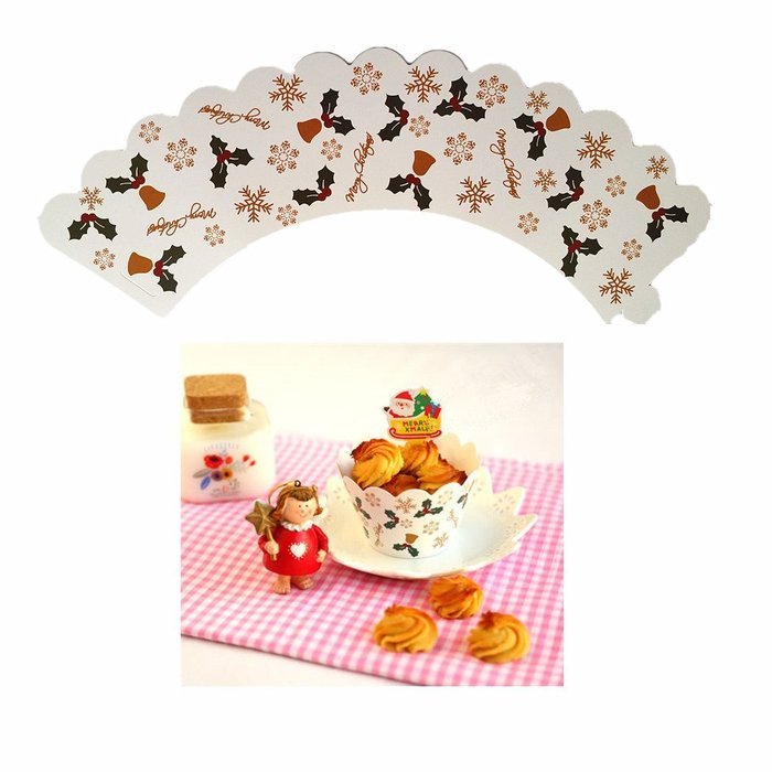 Yunko 50 Count Merry Christmas Scalloped Cupcake Muffin Baking Molds N5