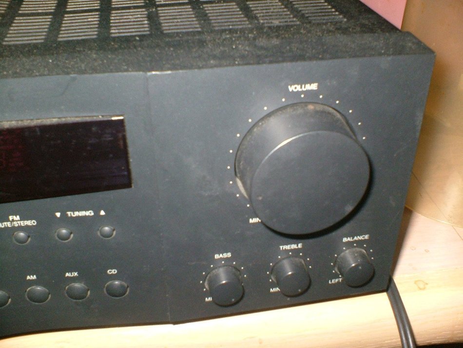 MITSUBISHI RECEIVER M-VR400 WITH ORIGINAL REMOTE N3