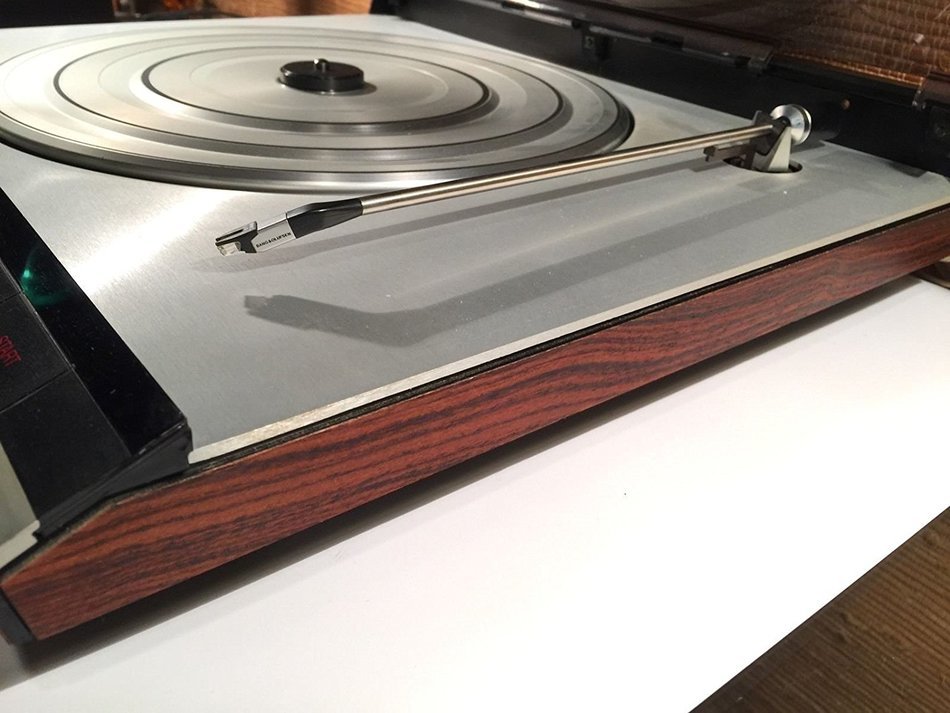 Bang & Olufsen Of Denmark Beogram 2404 Turntable N3