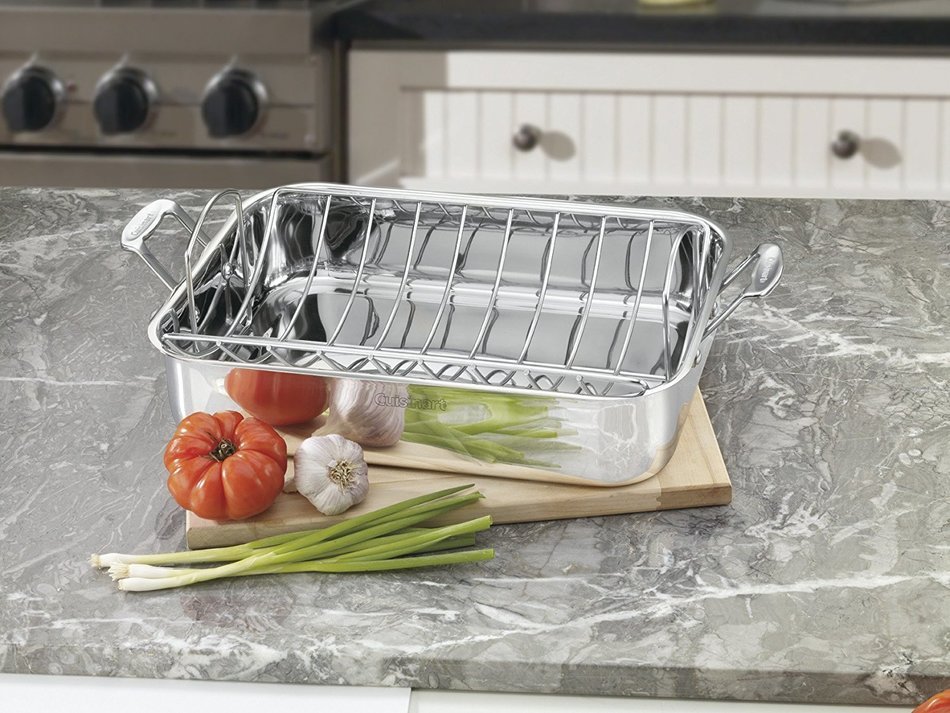 Cuisinart Chef's Classic Stainless 16-Inch Rectangular Roaster with Rack N3