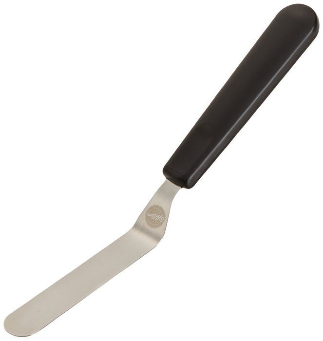 Wilton 409-7714 Tapered Icing Spatula, 9-Inch, Black N3