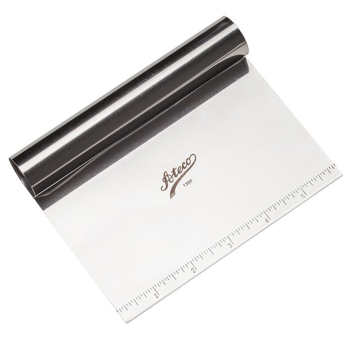 Ateco Bench Scraper with Plastic Handle N3