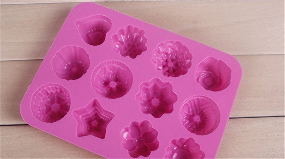 HAKSEN Mini 12-flower Shape Silicone Ice Cube / Chocolate / Cake Mould ,Pink N3
