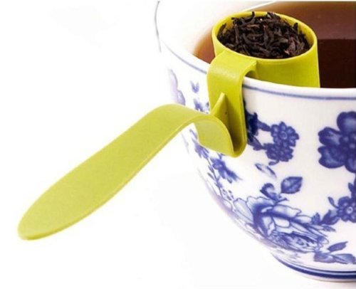 Clip-on Tea Infuser Colander Strainer Fits on Cup Mug Random Colours N2