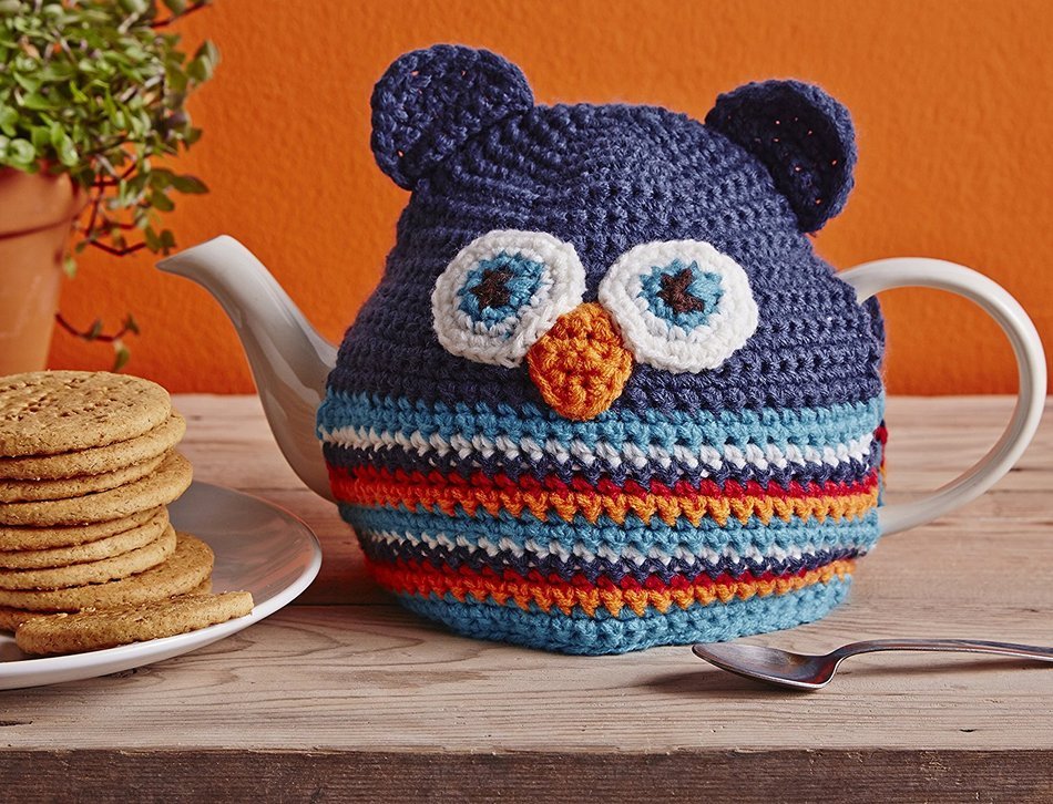 Ulster Weavers 13.8" x 10.6" Owl Knitted Tea Cosy N2