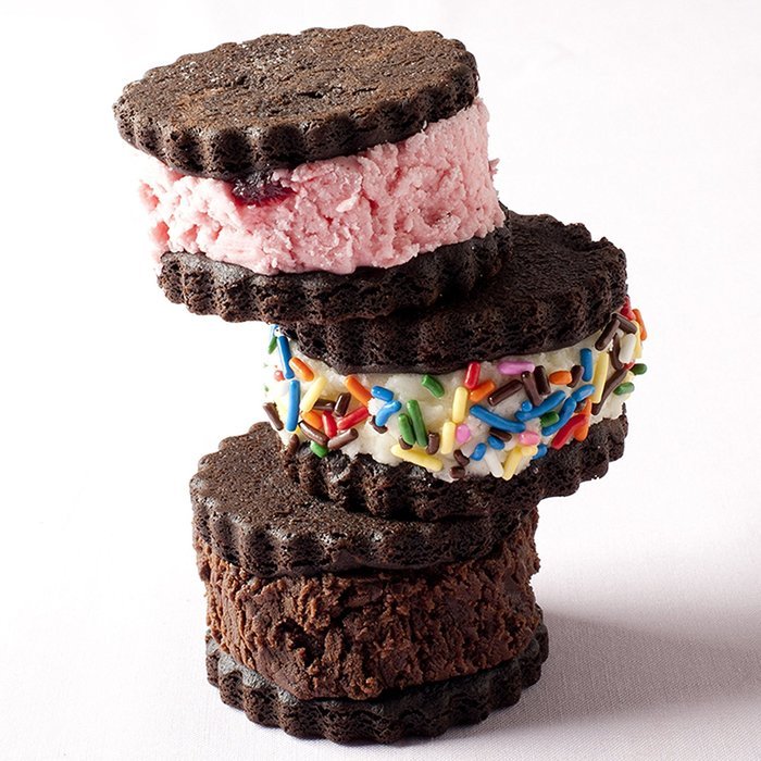 Nordic Ware 87948 Ice Cream Sandwich Pan N3