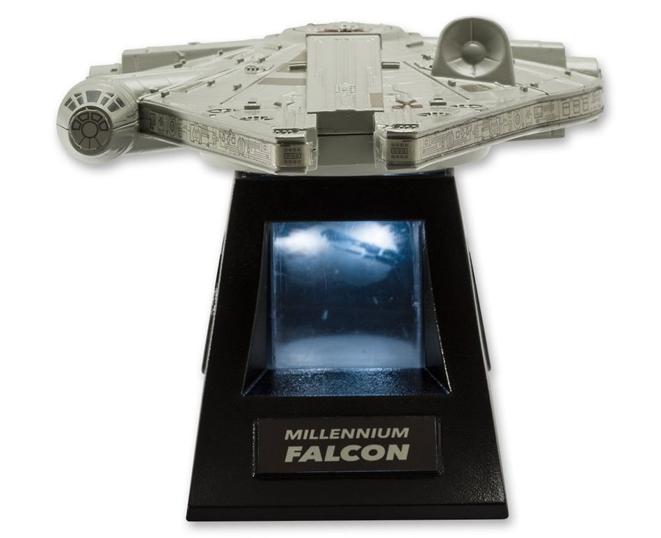 DecoPac Star Wars Millennium Falcon Signature Cake Topper Set