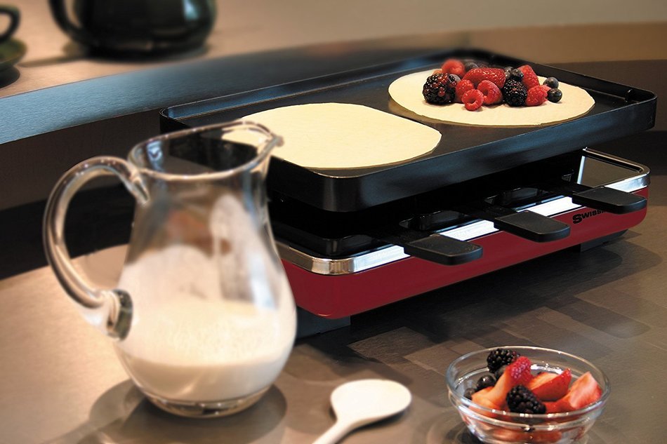 Swissmar KF-77040 Classic 8-Person Raclette Party Grill with Reversible Cast Iron Grill Plate/ Crepe Top, Black N4