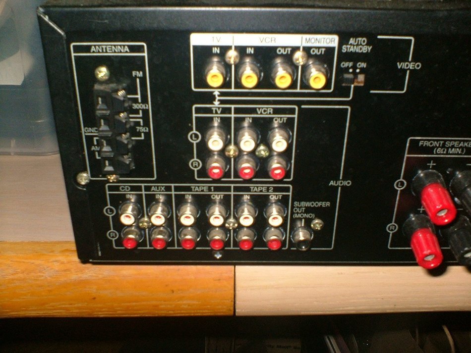 MITSUBISHI RECEIVER M-VR400 WITH ORIGINAL REMOTE N8