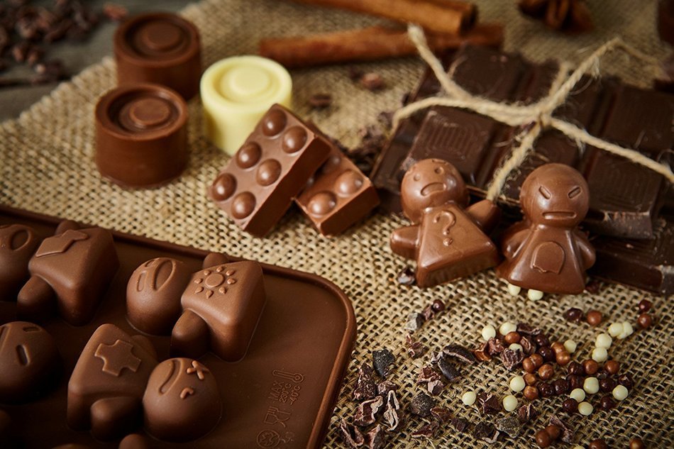Silicone Chocolate Candy Molds, 3-Pack Set, Non-Stick Candy & Ice Cube Molds, Choice of Three Colors, Chocolate... N11