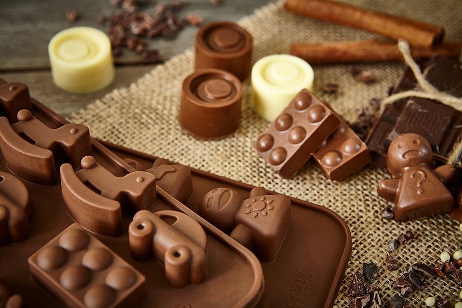 Silicone Chocolate Candy Molds, 3-Pack Set, Non-Stick Candy & Ice Cube Molds, Choice of Three Colors, Chocolate... N13