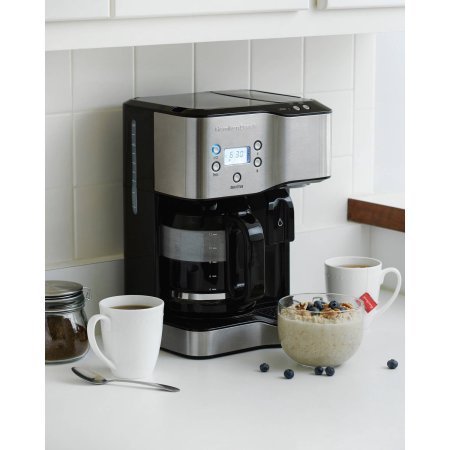Hamilton Beach 12-Cup Coffeemaker with Hot Water Dispensing and 2-hour Automatic Shutoff N3