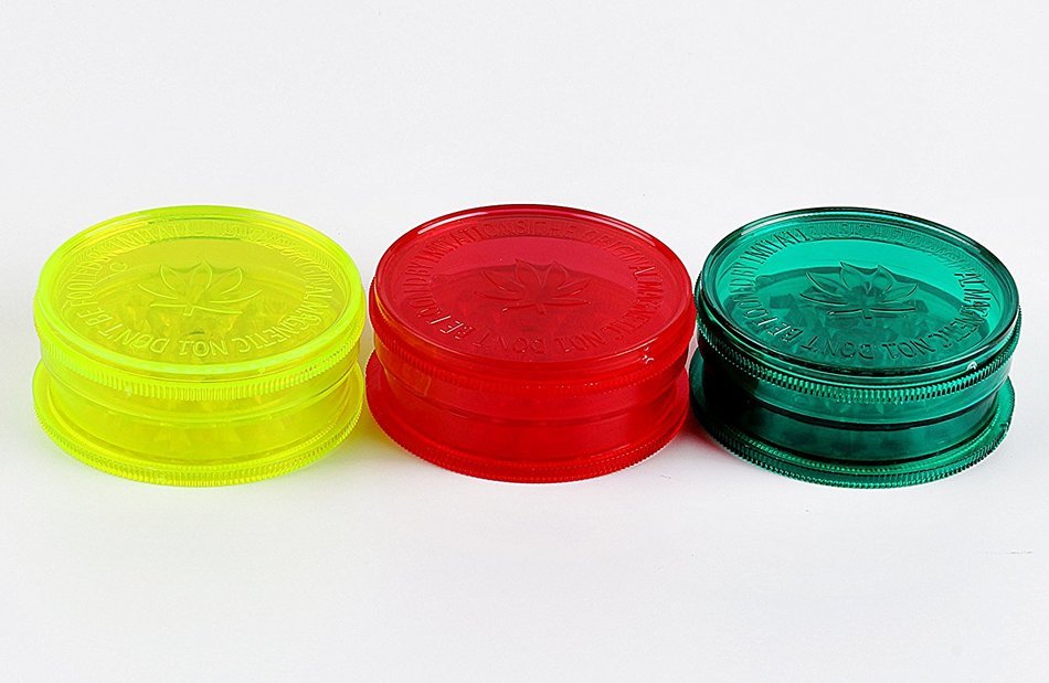 3-Part Acrylic Grinder with Magnet Solid Colored Cover (Green) N9