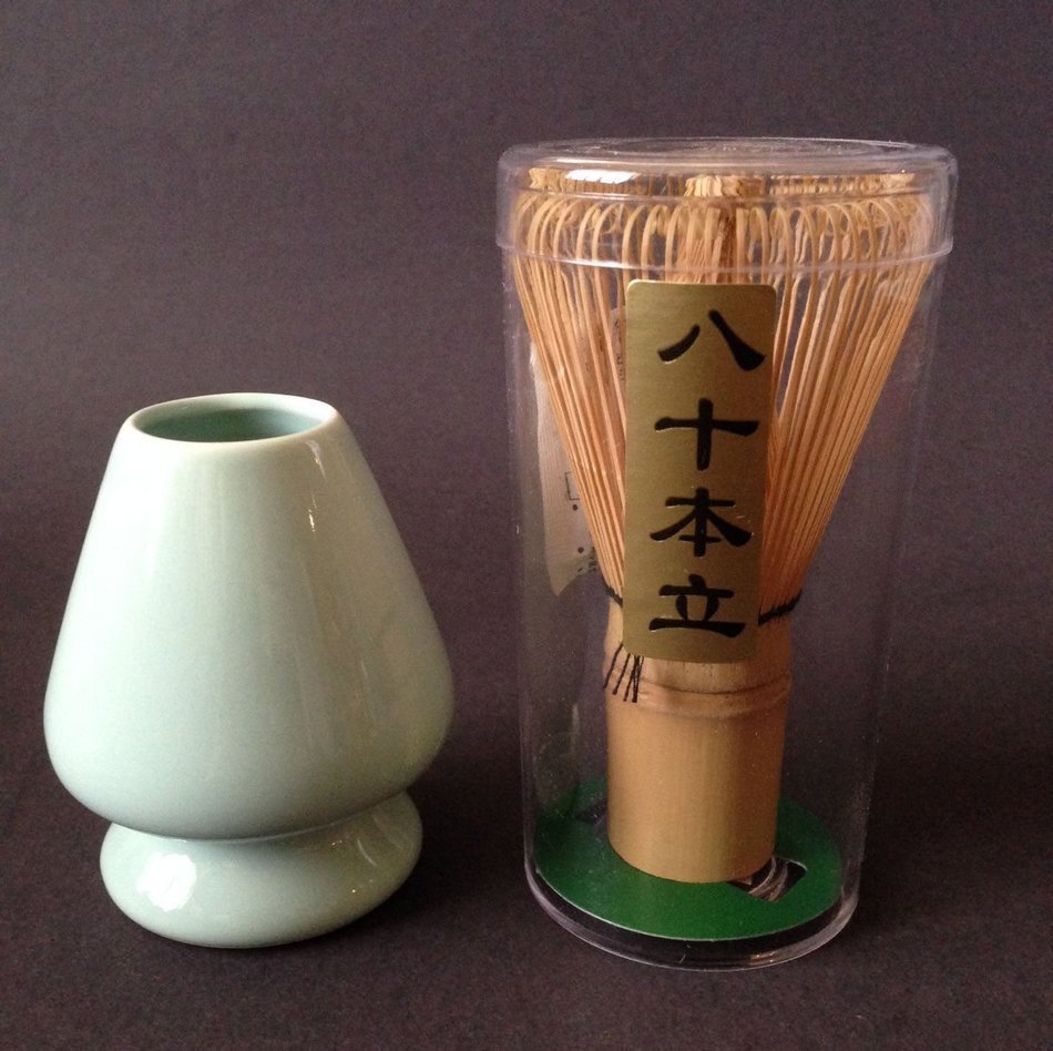 Japanese 80 Prong Matcha Tea Ceremony Bamboo Whisk Chasen Brush with Stand Shaper