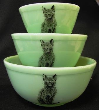 Jadeite Green Milk Glass Nesting Mixing Bowls Sitting Cat Design