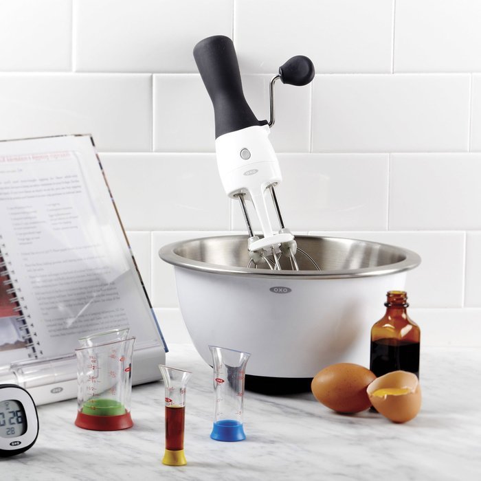 OXO Good Grips 3-Quart White Stainless Steel Mixing Bowl N2