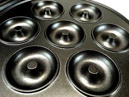 Lavohome 7 Mini Donut Maker Smart Electric Non Stick Surface - Make 7 Professional Mini Beighnets N4