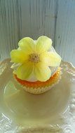 Edible Garden Yellow Flowers Cake Decorations Cupcake Toppers Set of 12