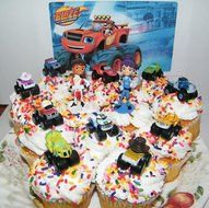 Nickelodeon Blaze and the Monster Machines Deluxe Mini Cake Toppers Cupcake Decorations Set of 13 Figures with... N3