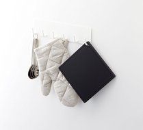 YAMAZAKI home 2953 Tower Square Trivet, Black N2