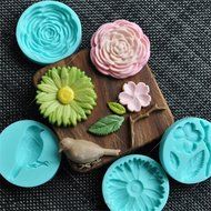 Garwarm 4 Pieces / Set Plum Magpie Shape 3d DIY Food Grade Silicone Mold Chocolate Candy Making Mold Tools DiameterSize... N2