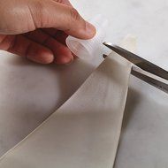 Cake Boss Decorating Tools 2-Piece Cotton Icing Bag Set, Cream N3