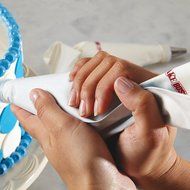 Cake Boss Decorating Tools 2-Piece Cotton Icing Bag Set, Cream N4