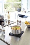 YAMAZAKI home 2953 Tower Square Trivet, Black N3
