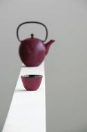 BergHOFF Studio Cast Iron Teapot, Red N6