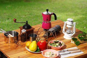 Bialetti "Fiammetta" Stove Top Espresso Maker, 3-cup (BLUE) N6