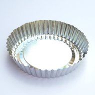 Tart Pan by Vanika, Pack of 4, Heavy Duty Tinned Steel Quiche Pans, Excellent Heat Conduction for Uniform Baking... N3