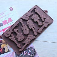 2015 Buttons Rose Spoon Guitar Dino Numbers Pig Chocolate Heart Shaped Silicone Mold for Chocolate, Jelly and...