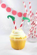 Set of 12 - ELF Cupcake Toppers - Christmas Party D&eacute;cor - Party D&eacute;cor
