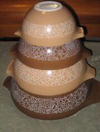 SET OF 4 - Vintage 1978 Pyrex WOODLAND Brown &amp; Beige Cinderella Mixing Nesting Batter Bowl Set - 4 qt, 2 1/2 qt... N2