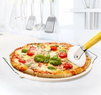 Chef's Star 15" Ceramic Pizza Stone and Pizza Cutter N4