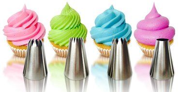 Cupcake Decorating Tip Set by Love2bake - Classic Extra Large Stainless Steel Decorating Tips - Closed Star -... N7