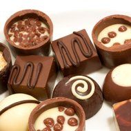 Freshware 30-cavity Silicone Chocolate, Jelly and Candy Mold Red N3