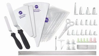 Wilton Decorator Preferred 48-Piece Buttercream Decorating Set N3