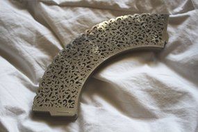 A&amp;S Creavention Vine Cupcake Holders Filigree Vine Designed Decor Wrapper Wraps Cupcake Muffin Paper Holders -... N18