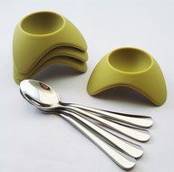 Tea Infuser with Stylish Three Leaf Silicone Handle and Stainless Steel Strainer Ball Filter includes Drip Tray... N12