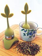 Tea Infuser with Stylish Three Leaf Silicone Handle and Stainless Steel Strainer Ball Filter includes Drip Tray... N14