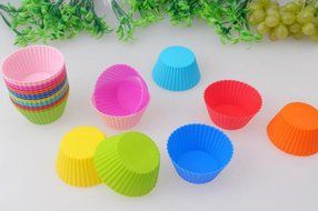 26-Pack Reusable Silicone Baking Cups Cake Molds (26)