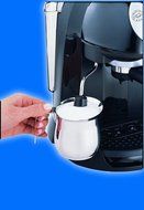 De&#039;Longhi BAR32 Retro 15 BAR Pump Espresso and Cappuccino Maker N3
