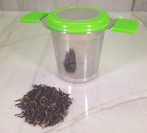 Premium Tea Infuser Brew-In-Mug Stainless Steel with Long Handles for Steeping Loose Leaf Tea, Lid Included (Green) N15