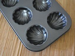 Non-Stick Madeleine Pans,Cake Mold 6-cup