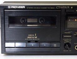 Pioneer CT-W530R Synchro Recording Stereo Dual Double Cassette Tape Deck With Dolby NR - Complete with AV cables...