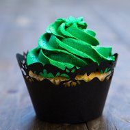 Cupcake Wrappers Haunted House x50pcs. 3 Halloween wraps to choose in shimmering black (Scary Houses) N12